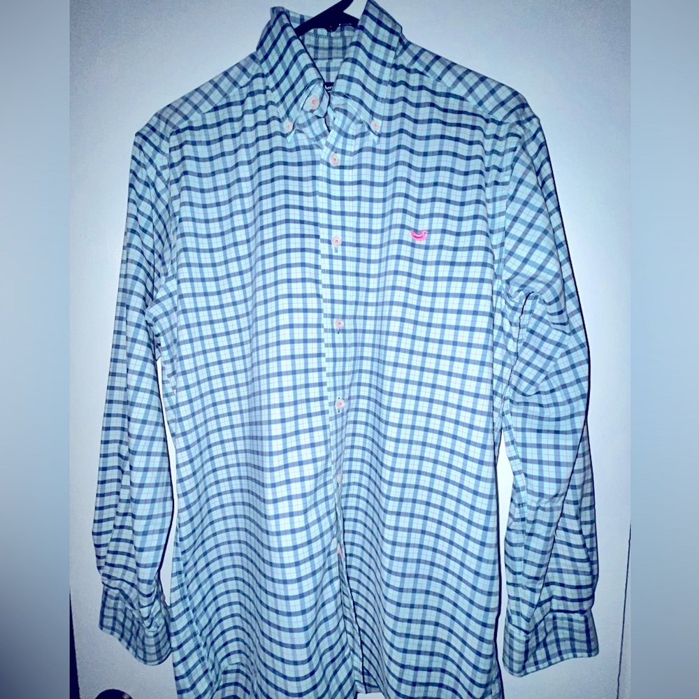 Men’s Southern Marsh button down performance dress shirt. Perfect for Easter!